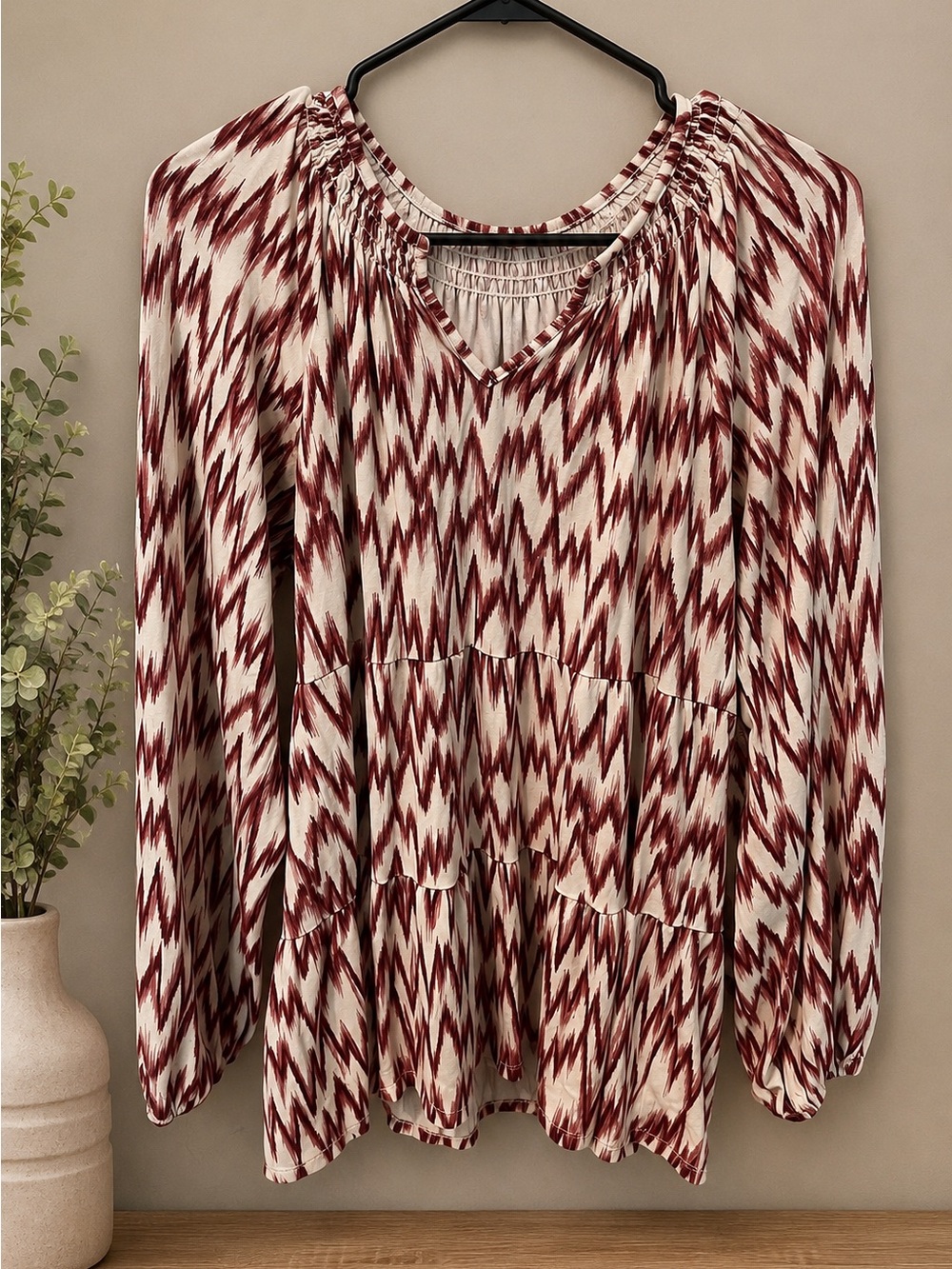 Wonderly Burgundy & Ivory Ikat Print Long Sleeve Babydoll Blouse Size Large